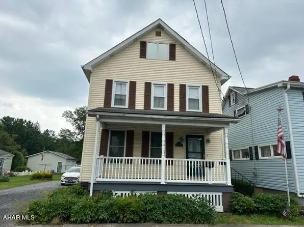 105 Justice St, Hollidaysburg, PA 16648