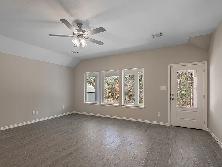 51 Hickory Bnd — Photo 2