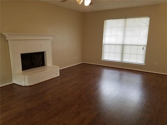 4th image of 4300 Elliott Oaks Dr
