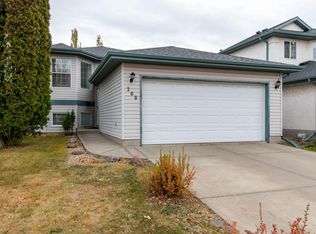 208 Rainbow Cres, Strathcona County, AB T8A 5W6