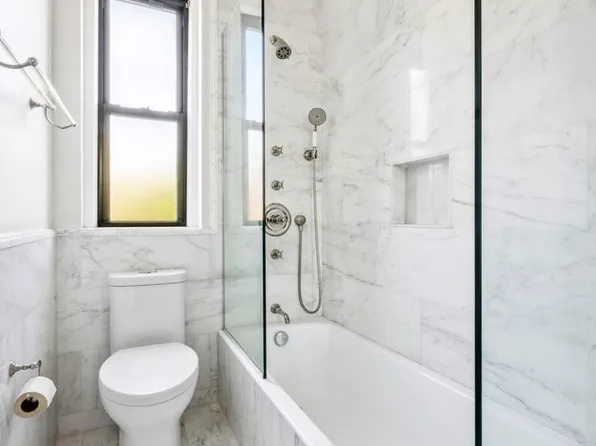 25 East Ninth Street image 12 of 23