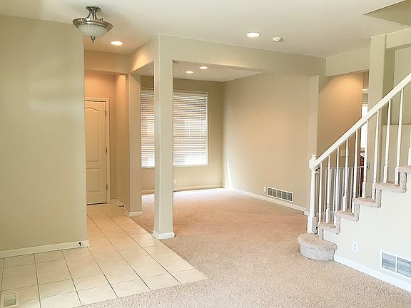 4th image of 508 S 183rd Ave