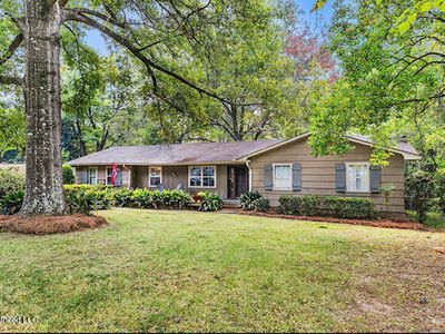 2009 Meadowbrook Rd, Jackson, MS, 39211