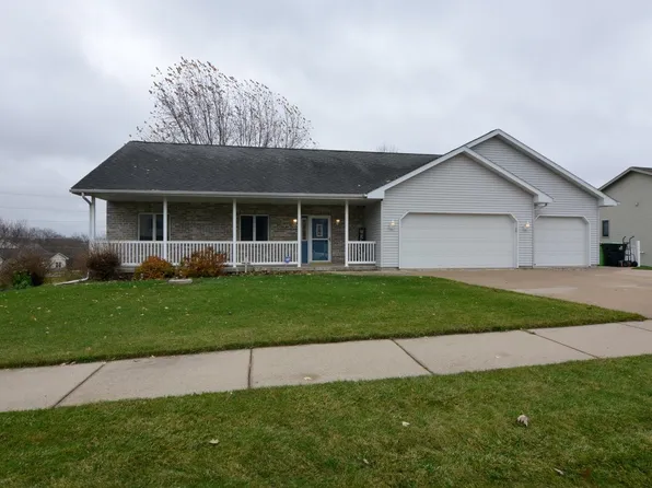 109 Cody Dr, Beaver Dam, WI 53916