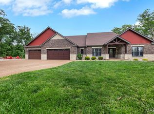 339 Lohman Holw, Warrenton, MO 63383