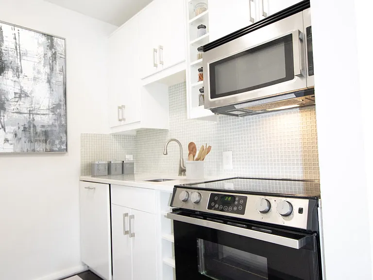 Cozy kitchen with contemporary features