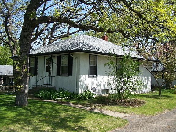 2nd image of 5130 Vera Cruz Ave N
