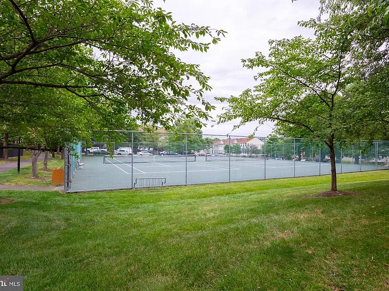 14807 Rydell Rd #204 — Photo 32