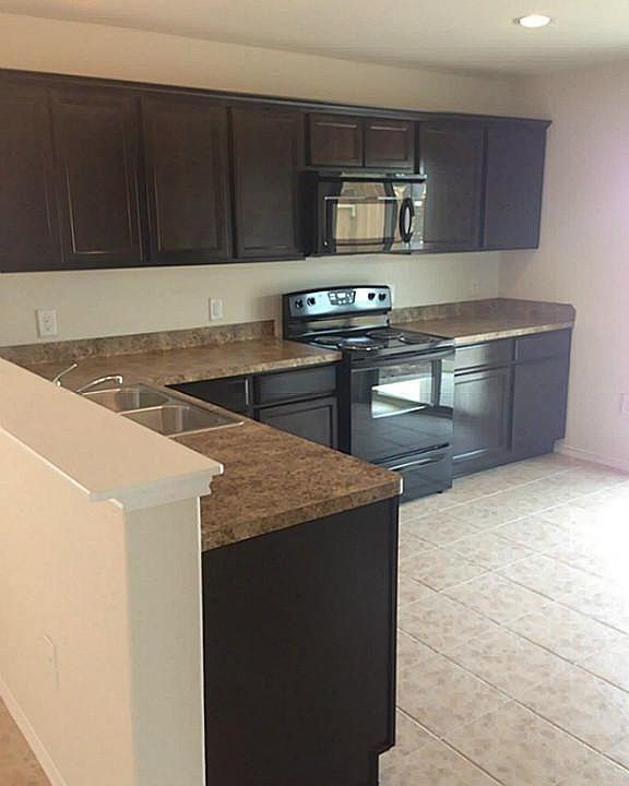 1st image of 19219 Cactus Thorn Dr