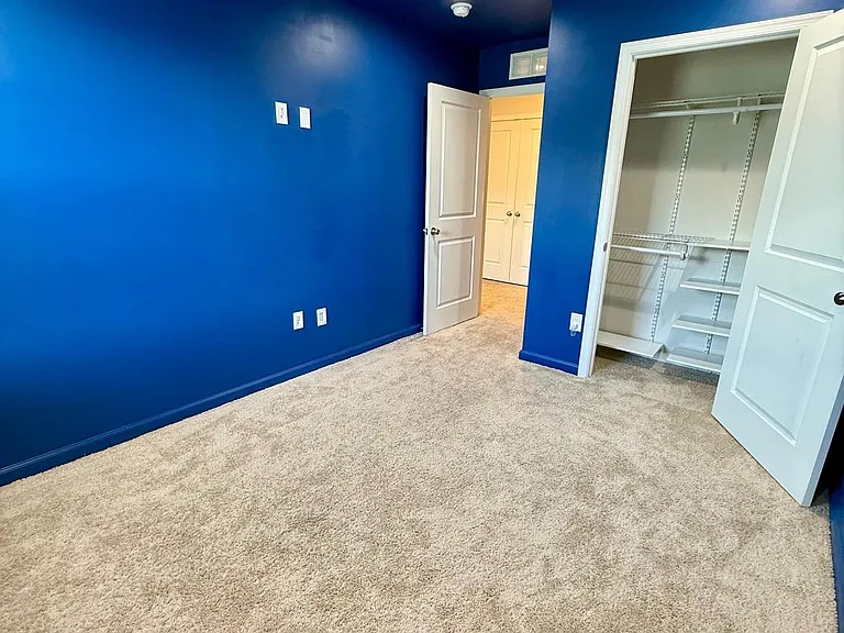 4 Peregrine Way — Photo 13