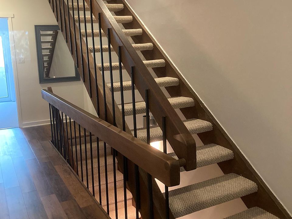 Up from 2nd floor to 3rd!