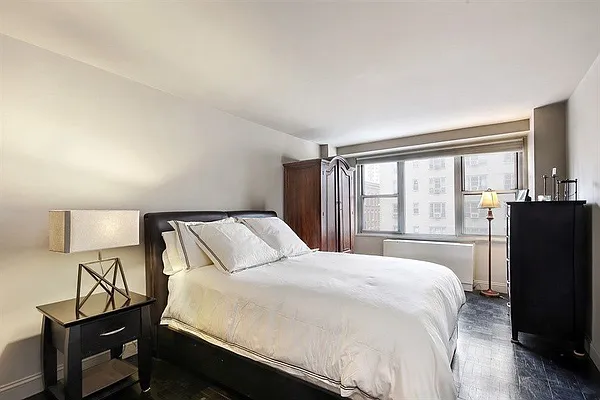 Sold by Compass | media 13