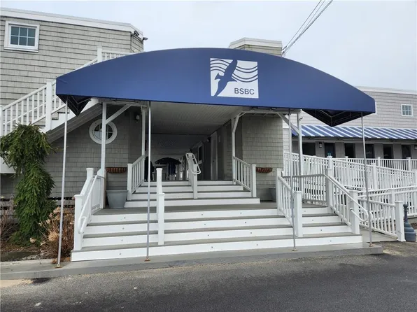 175 Bonnet Point Rd #R26, Narragansett, RI 02882