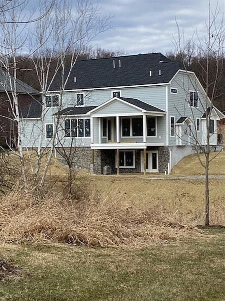 1st image of 101 Grindstone Pl