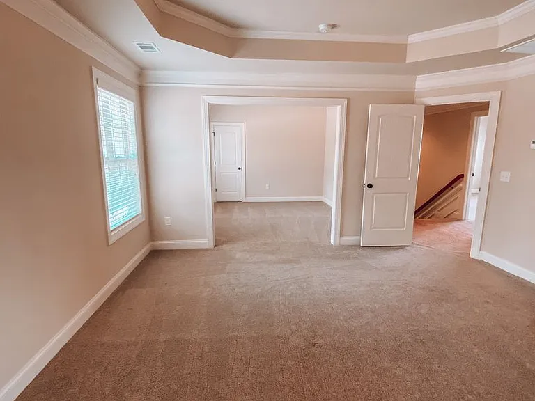 1532 Middleton Dr — Photo 11
