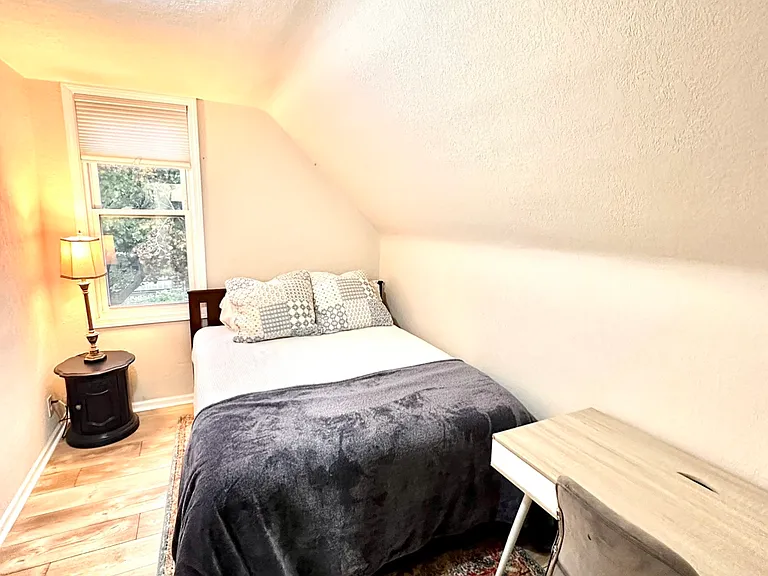 354 E Montana St — Photo 11