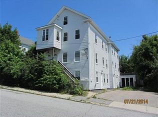 17 Grove St APT 1, Haverhill, MA 01832