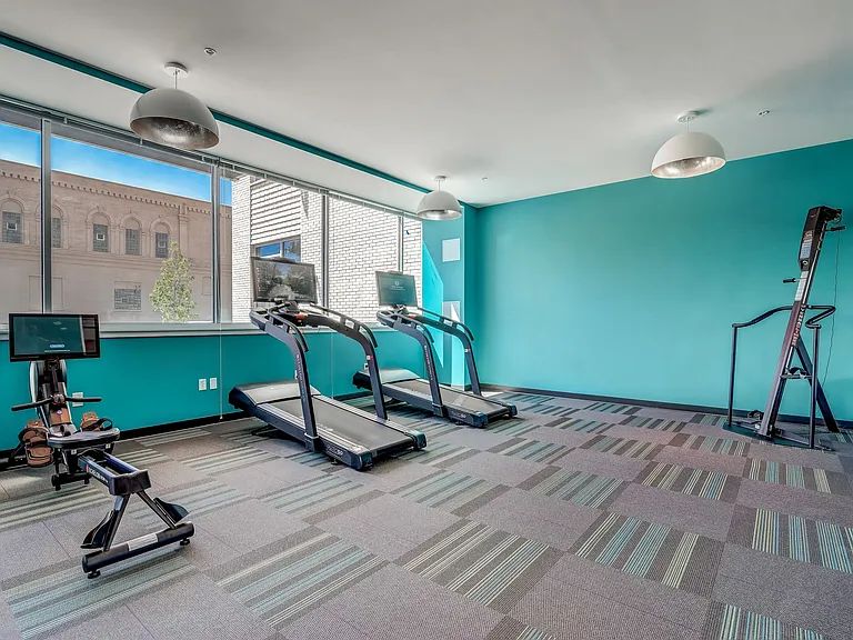 Element Apartments — Photo 5