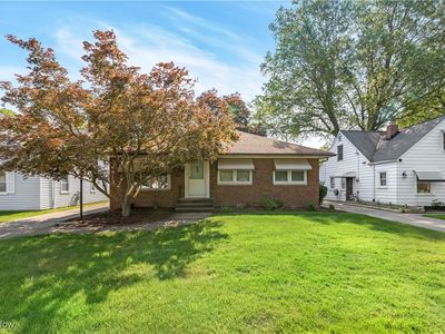 6913 Greenleaf Ave, Parma Heights, OH, 44130