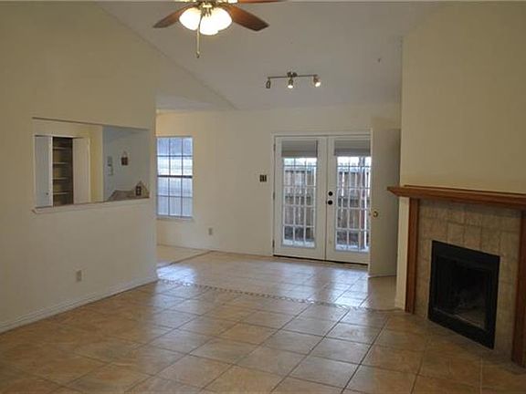 3rd image of 3003 Forest Creek Dr