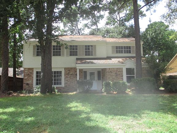 3rd image of 18023 Rolling Creek Dr