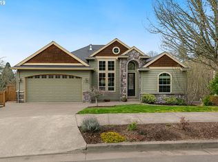 16213 Oak Valley Dr, Oregon City, OR 97045