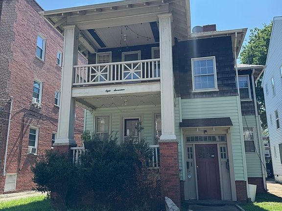 5th image of 817 & 821 Gates Ave #Gat817-2