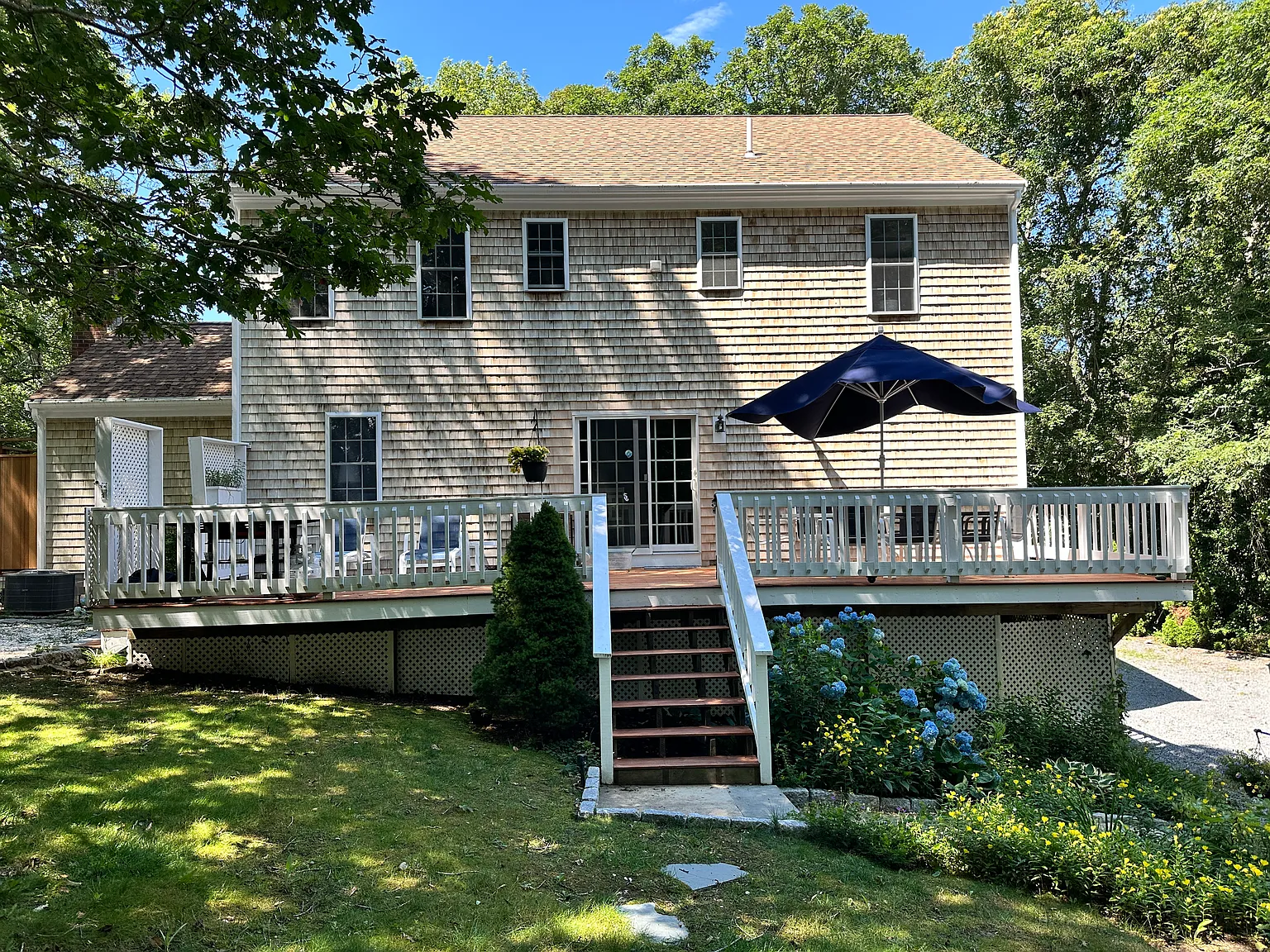 5 bed, 3.5 bath, 2908 sqft, $2,950 — Photo 3