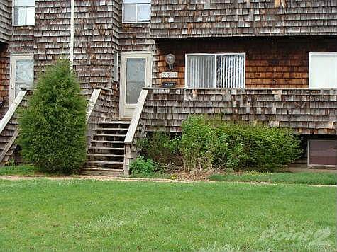 Quiet front porch to relax on....