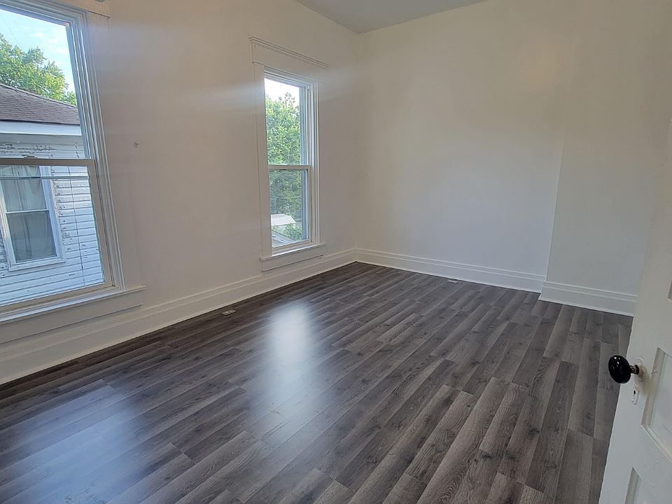 224-1/2 N. 17th Street