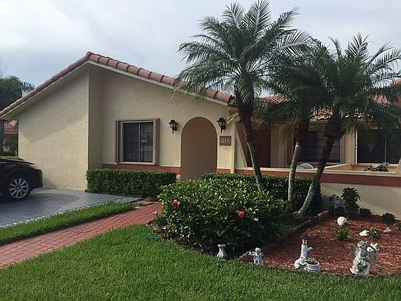 2nd image of 9555 Sevilla Ln