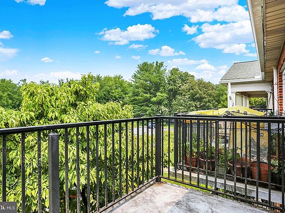 4th image of 2109 Cedar Run Dr APT 307