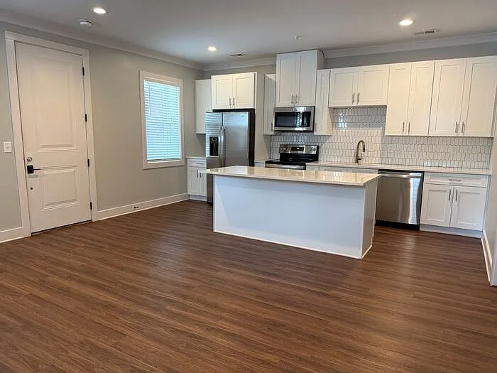 805-B Bradford Ave #101 — Photo 13