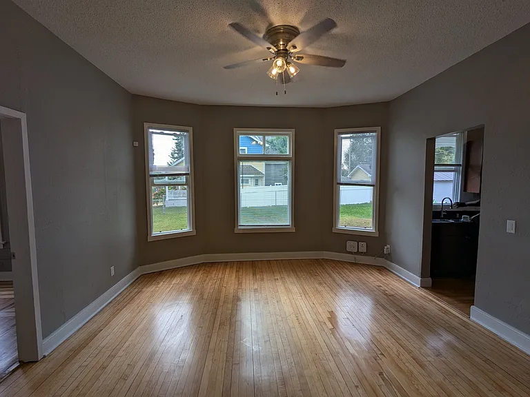 2939 Lyndale Ave N #1 — Photo 12