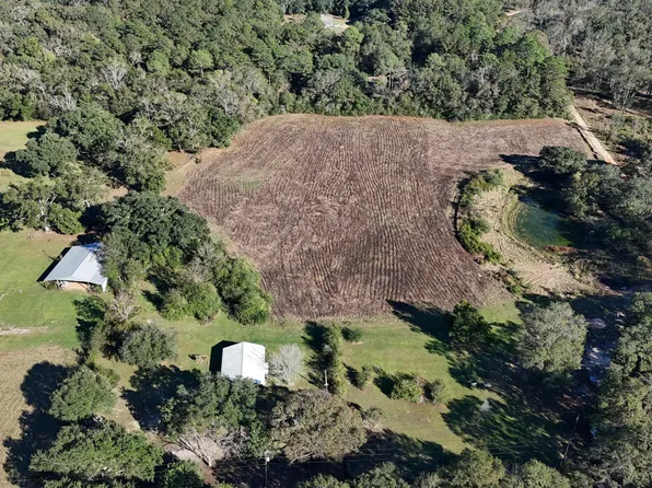 24490 Standard Cemetery Rd, Kiln, MS 39556