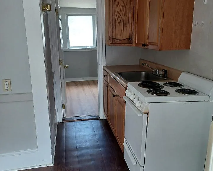 26 Sewall St #5 — Photo 1