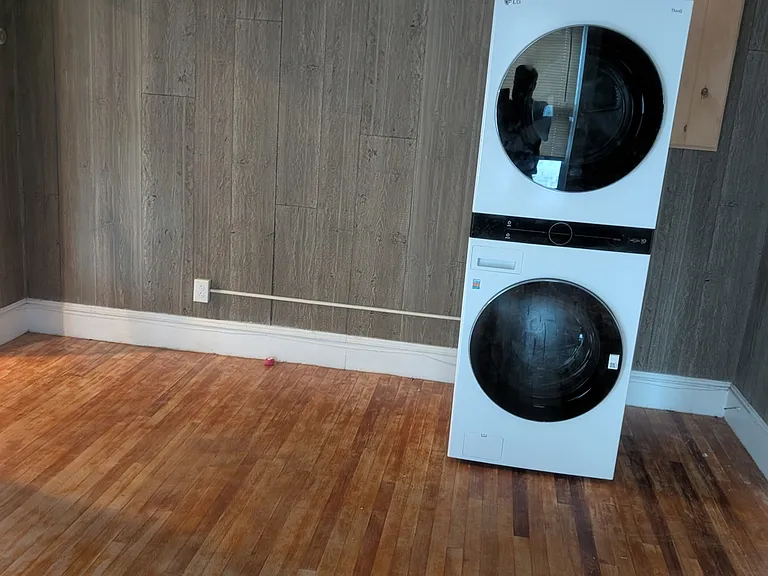 30 Western Ave #3 — Photo 3