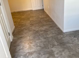 1712 W 145th St, Gardena, CA 90247
