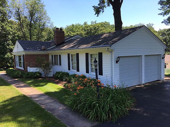 5th image of 46 Tealwood Dr