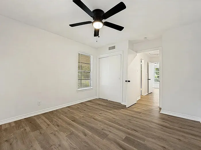 116 Vandenburg Dr — Photo 10