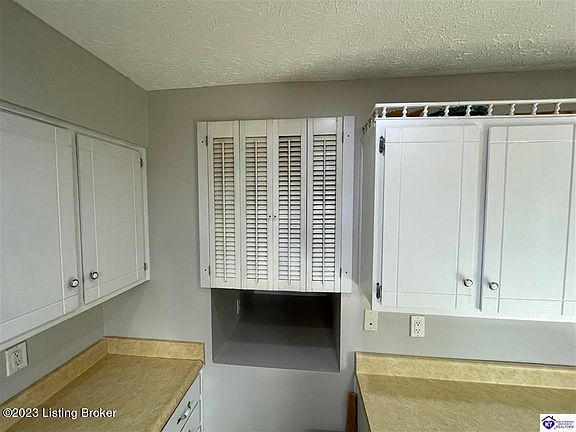 2nd image of 535 Rose Creek Dr