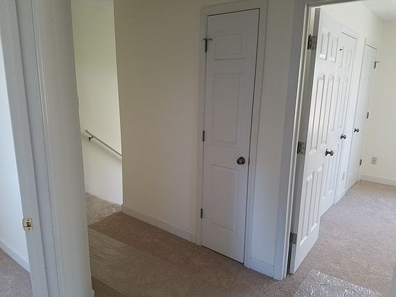 5th image of 563 Margo Rd #B