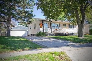 1st image of 2204 Barr Dr