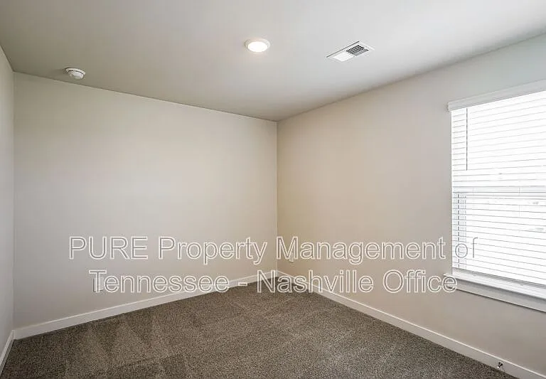 3889 Northbrook Dr — Photo 17