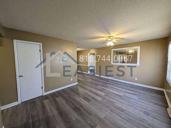 3rd image of 11301 Donnelly Ave