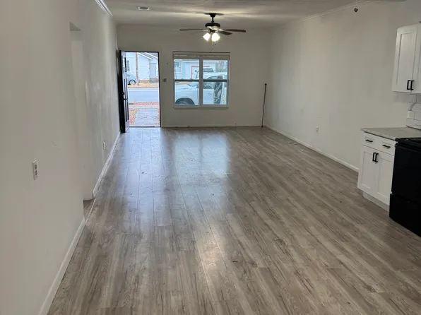 609 Main St, Crossett, AR 71635