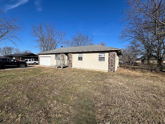 2nd image of 4237 W Sierra Street