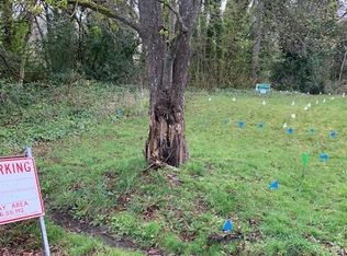 328 E 40th St, Tacoma, WA