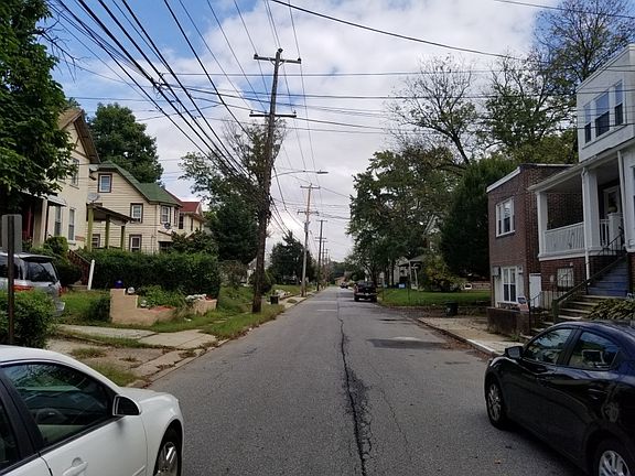 5th image of 66 Bartram Ave
