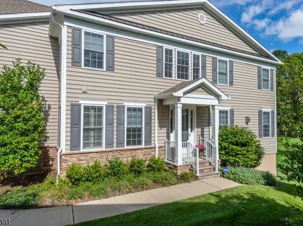 3 Addie Pl, Morris Twp., NJ 07960